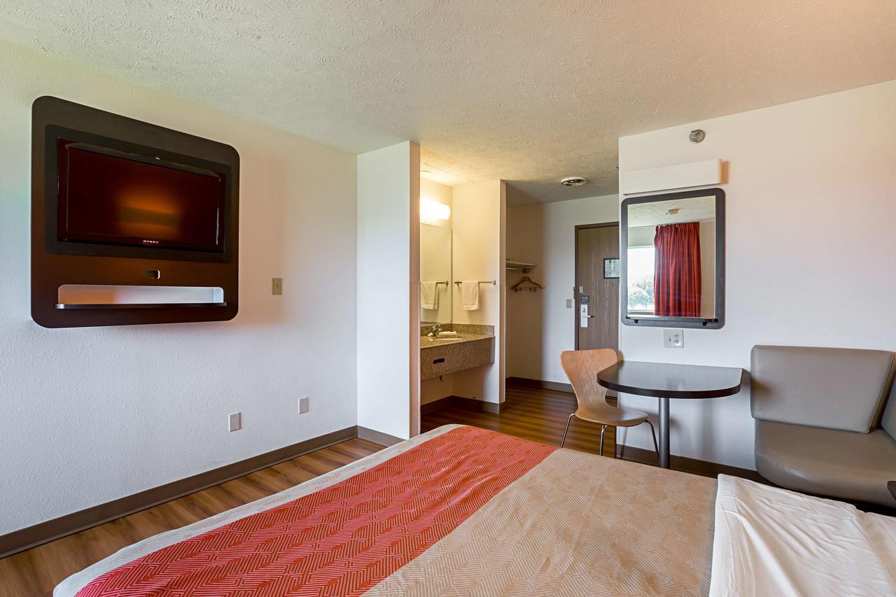 Motel 6 Omaha - Iat West Zewnętrze zdjęcie